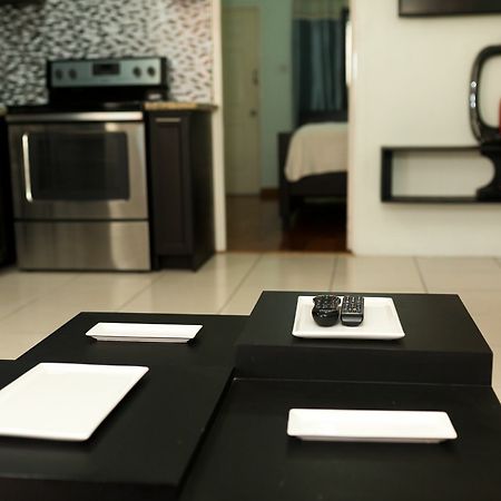 The Y Guest Apartment Kingston Extérieur photo