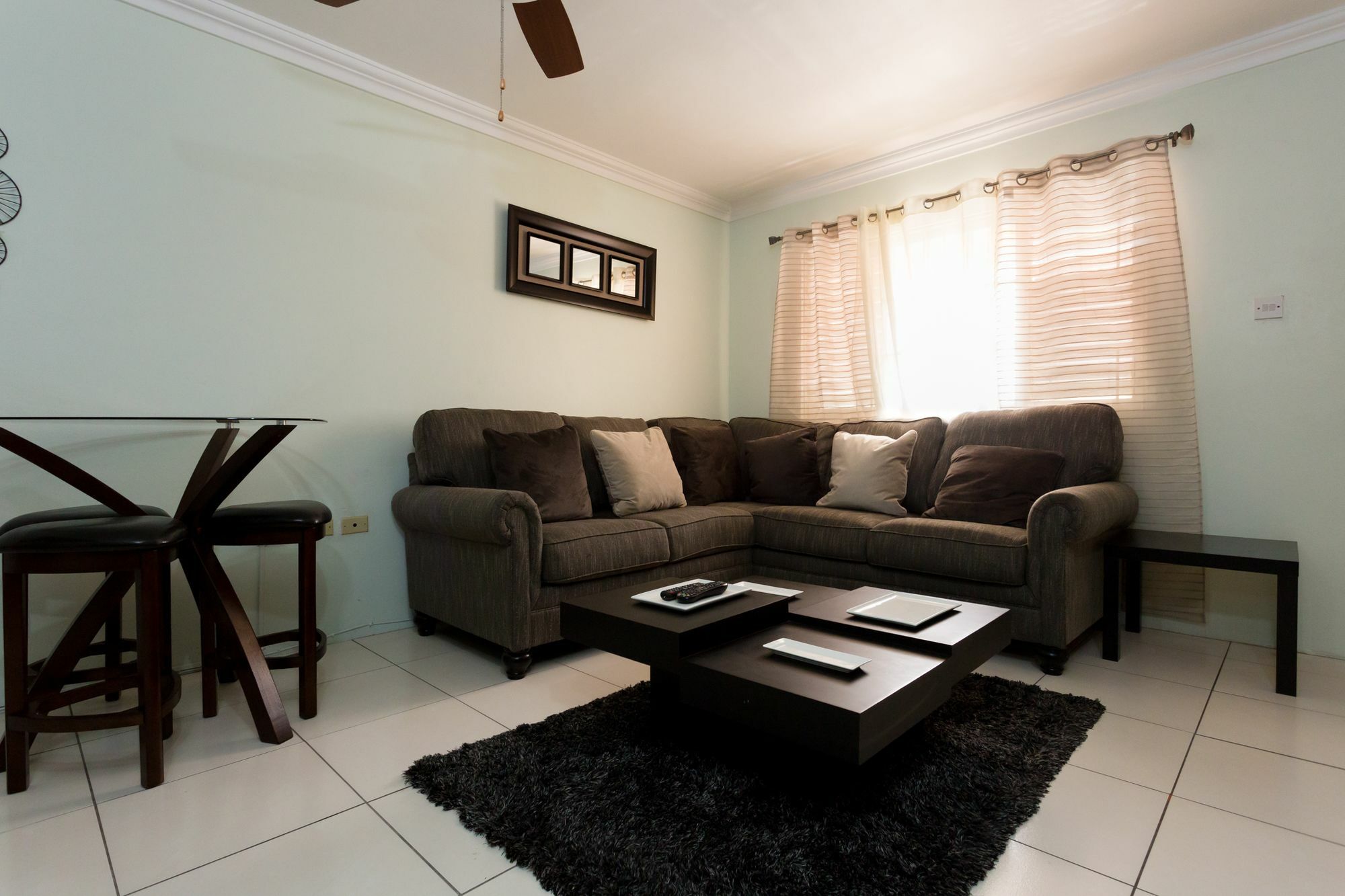 The Y Guest Apartment Kingston Extérieur photo